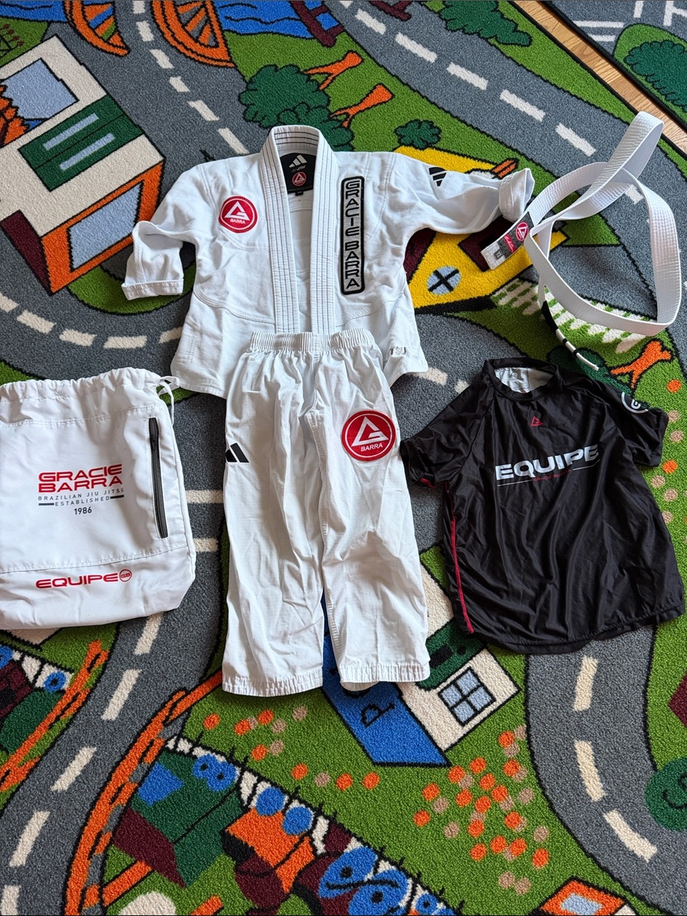Gracie Barra Kids White Jiu-Jitsu Gi Set with Rash Guard